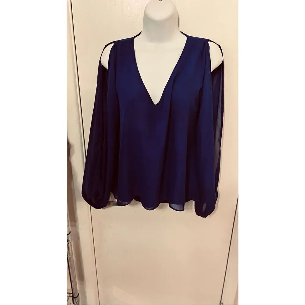 Lovers + Friends Blue Daydream Blouse Open Long SLeeves Size XS